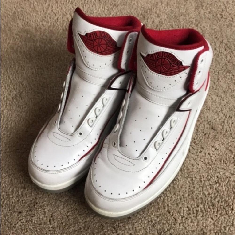 Air Jordan 2 Retro